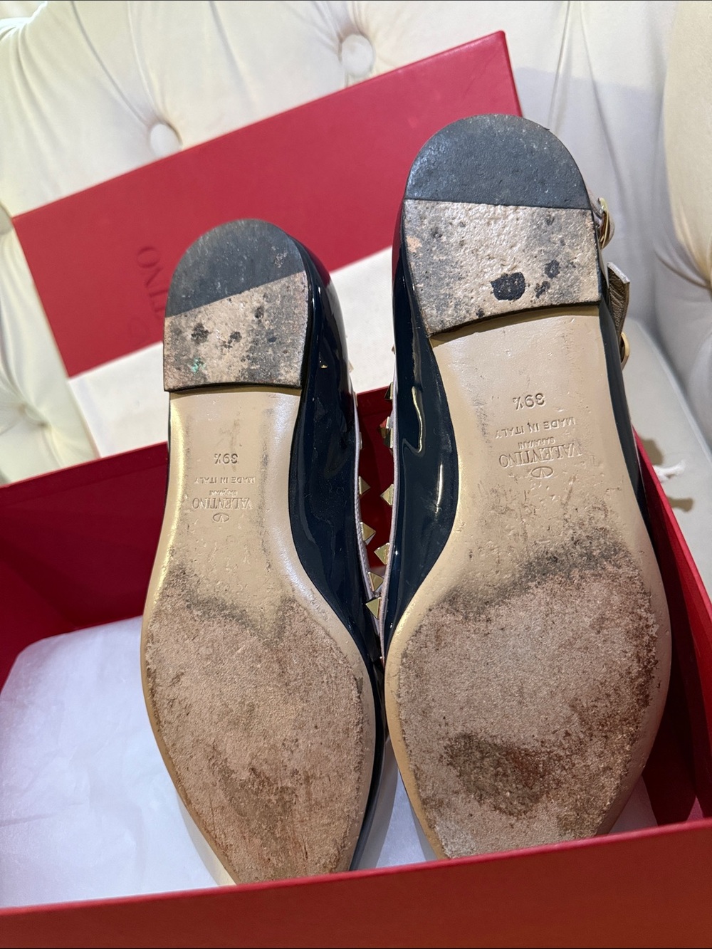 Valentino Garavani Black Leather Pointed Rockstud Flats with Nude Trim - Picture 3 of 4